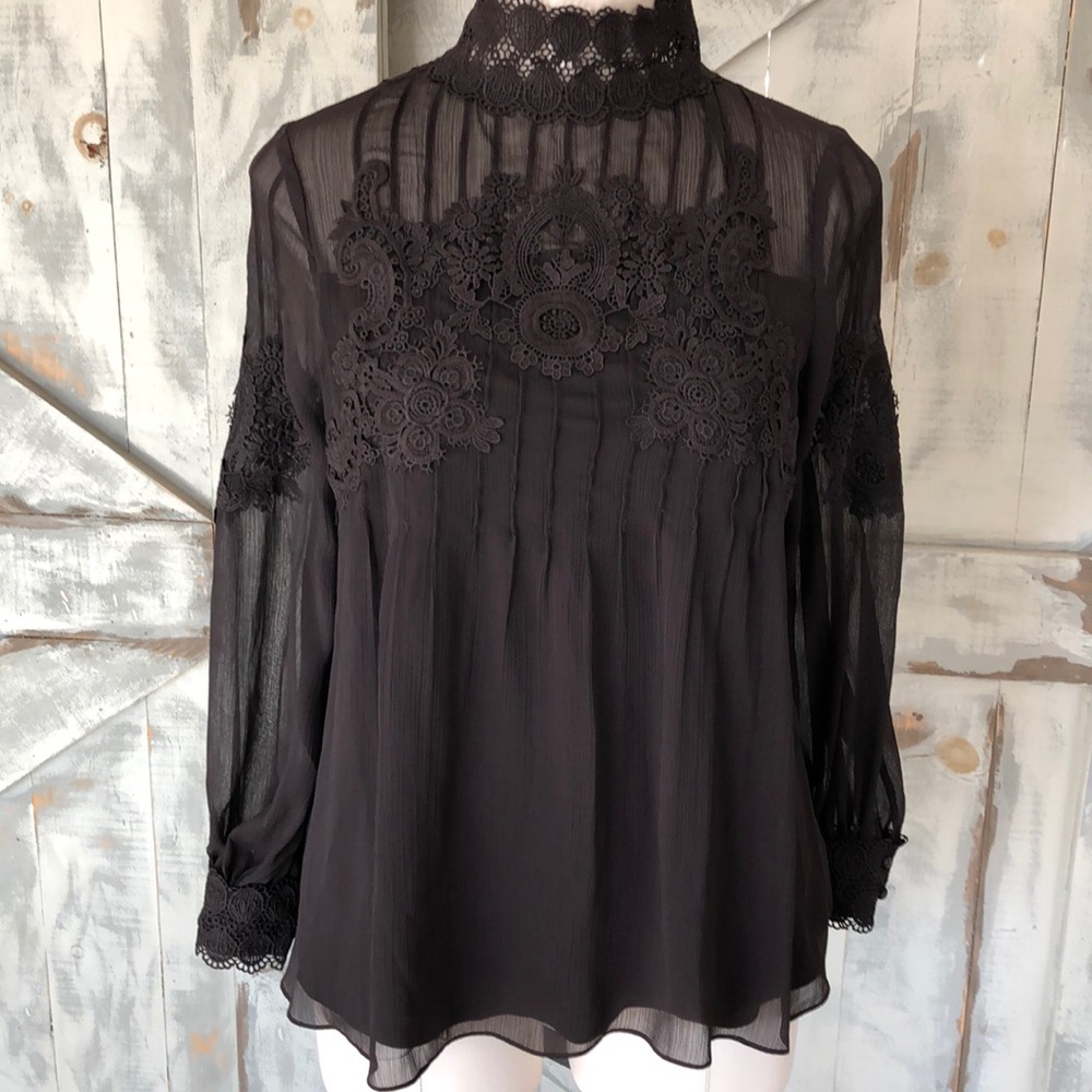 Trish Scully Lace embroidered blouse